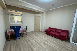 ქირავდება ბინა, 3 ოთახიანი, ძველი აშენებული, თბილისი, საბურთალო