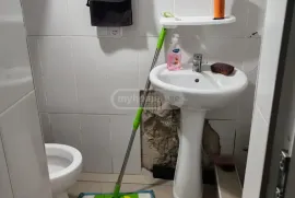 იყიდება, უნივერსალური კომერციული  ფართი, მთაწმინდა