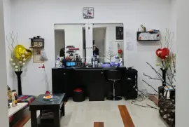 იყიდება, უნივერსალური კომერციული  ფართი, მთაწმინდა