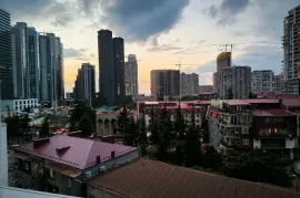 იყიდება ბინა, 1 ოთახიანი, ახალი აშენებული, ბათუმი, ბაგრატიონის უბანი