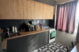 იყიდება ბინა, 3 ოთახიანი, ძველი აშენებული, თბილისი, თემქა