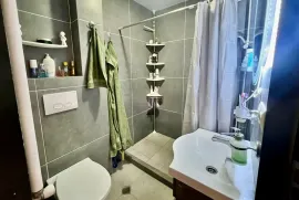 Аренда, 2 Kомнатная, Старое здание, Тбилиси, saburtalo