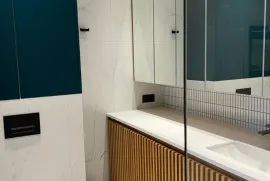 ქირავდება ბინა, 3 ოთახიანი, ახალი აშენებული, თბილისი, ვაკე