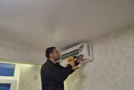 კონდინციონერის ხელოსანი