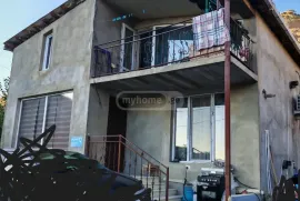 Продается Дом, 7 Kомнатная, Тбилиси, Мухиани