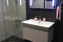 ქირავდება ბინა, 4 ოთახიანი, ახალი აშენებული, თბილისი, ვაკე