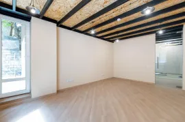 ქირავდება, საოფისე ფართი, ვაკე