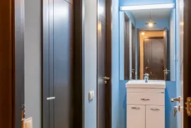 ქირავდება, საოფისე ფართი, ვაკე