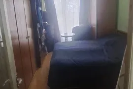 იყიდება ბინა, 4 ოთახიანი, ძველი აშენებული, თბილისი, საბურთალო