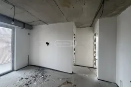 იყიდება ბინა, 3 ოთახიანი, ახალი აშენებული, თბილისი, სამგორი