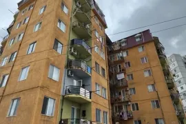 იყიდება ბინა, 2 ოთახიანი, ახალი აშენებული, ბათუმი, აღმაშენებლის უბანი