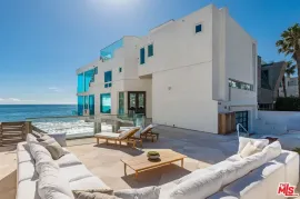 ნიკოლას ქეიჯის ძვირადღირებული სახლი მალიბუში