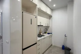 Аренда, 3 Kомнатная, Новостройка, Батуми, Химшиашвили Район