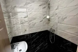 ქირავდება, უნივერსალური კომერციული  ფართი, დიღმის მასივი