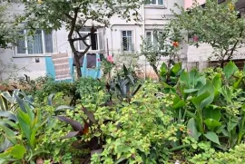 Apartment for sale, 3 Room, Old building, Batumi, Aghmashenebeli District