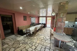 ქირავდება სახლი დღიურად, 3 ოთახიანი, თბილისი, ვარკეთილი