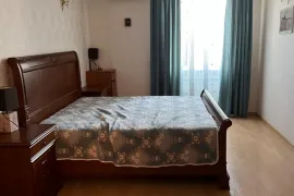 ქირავდება ბინა, 4 ოთახიანი, ახალი აშენებული, თბილისი, ვერა