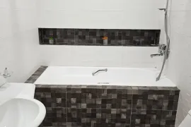 ქირავდება ბინა, 4 ოთახიანი, ახალი აშენებული, თბილისი, ვერა