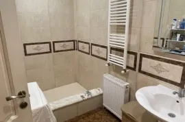 House For Sale, 7 Room, Kutaisi, Aghmashenebeli Settlement