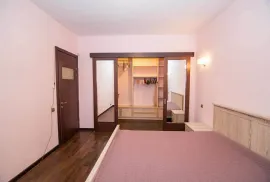 Продается квартира, 4 Kомнатная, Новостройка, Тбилиси, vake