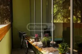 For Rent, Office, Vera