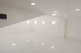 Продается , Универсальное коммерческое помещение, Исани