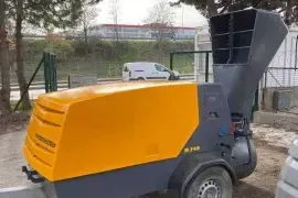 იატაკის მოჭიმვა სტიაშკის დასხმა