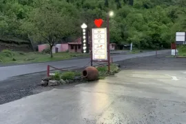 იყიდება, სავაჭრო ფართი, კორტანეთი