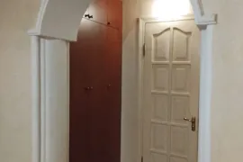 For Rent, 4 Room, Old building, Tbilisi, saburtalo