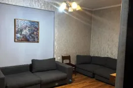 Аренда, 2 Kомнатная, Старое здание, Тбилиси, saburtalo