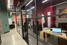 იყიდება, უნივერსალური კომერციული  ფართი, გლდანი