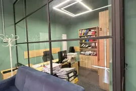 იყიდება, უნივერსალური კომერციული  ფართი, გლდანი