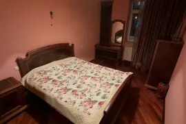 იყიდება ბინა, 4 ოთახიანი, ახალი აშენებული, თბილისი, დიღმის მასივი