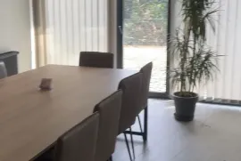 ქირავდება, საოფისე ფართი, მთაწმინდა