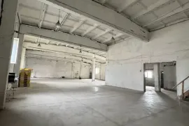 For Rent, Industrial area, Lilo