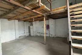 For Rent, Industrial area, Lilo