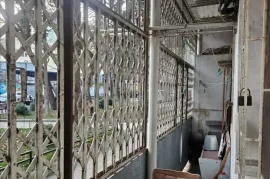 Продается квартира, 4 Kомнатная, Старое здание, Тбилиси, vake