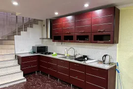 For Rent, 4 Room, Old building, Suburbs of Tbilisi, Kojori