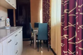 იყიდება ბინა, 1 ოთახიანი, ძველი აშენებული, თბილისი, ჩუღურეთი