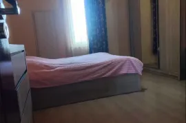 იყიდება ბინა, 1 ოთახიანი, ძველი აშენებული, თბილისი, ჩუღურეთი