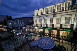 Daily Apartment Rent, 1 Room, Old building, Kutaisi, Mefesutubani