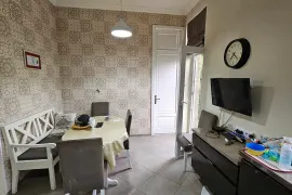 Продается квартира, 4 Kомнатная, Старое здание, Тбилиси, saburtalo