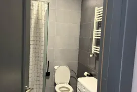 ქირავდება ბინა, 2 ოთახიანი, ძველი აშენებული, თბილისი, საბურთალო