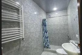 Аренда, 2 Kомнатная, Новостройка, Тбилиси, Санзона