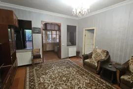 Продается Дом, 3 Kомнатная, Тбилиси, Исани