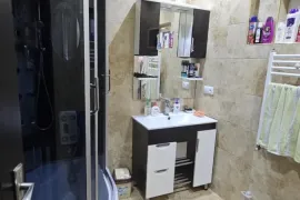 Продается Дом, 3 Kомнатная, Тбилиси, Исани