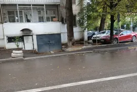 For Sale , Universal commercial space