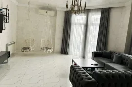 იყიდება ბინა, 4 ოთახიანი, ახალი აშენებული, ბათუმი, აღმაშენებლის უბანი