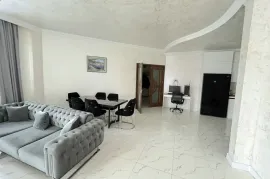 იყიდება ბინა, 4 ოთახიანი, ახალი აშენებული, ბათუმი, აღმაშენებლის უბანი