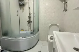 იყიდება ბინა, 4 ოთახიანი, ახალი აშენებული, ბათუმი, აღმაშენებლის უბანი